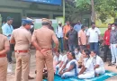மீஞ்சூர் ஆரம்ப சுகாதார நிலைய நர்சுகள் போராட்டம்