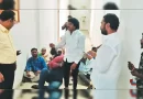 கமிஷனரை முற்றுகையிட்டு பொதுமக்கள் ஆர்ப்பாட்டம்
