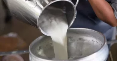 மதுரையில் வியாபாரிகள் பால் நிறுத்தப் போராட்டம்